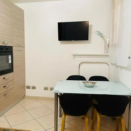 Casa Dei Fiori 3 Somma Lombardo